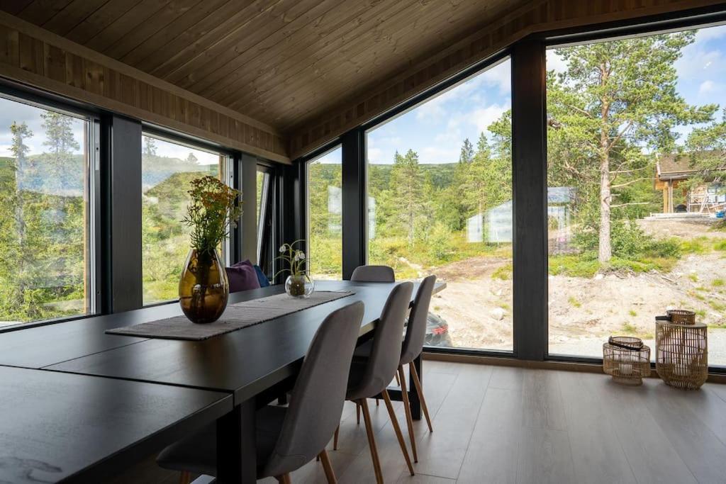 New, Modern, Cosy Hut Close To Norefjell & Chalet Noresund